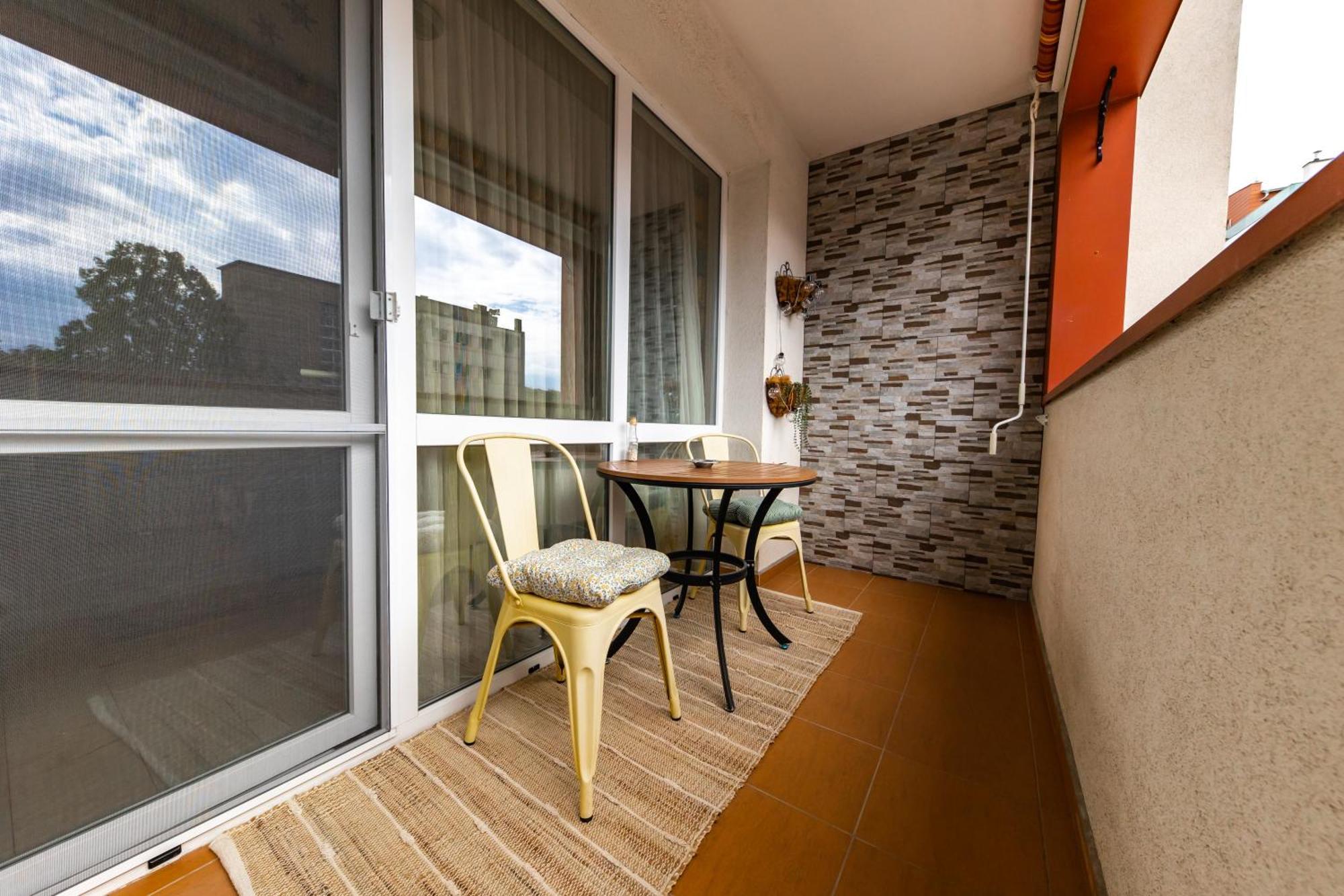 Happy Town Apartments Veliko Tarnovo Eksteriør billede